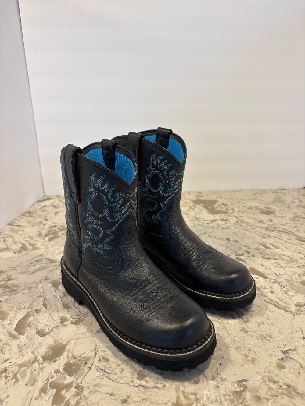 EUC Women’s Ariat Fatbaby Western Boots Black/ Turquoise Size 7.5
